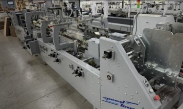 Crashlock carton gluer
